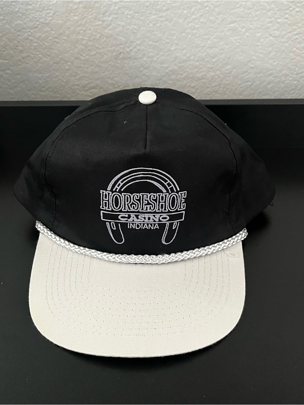 Vintage Horseshoe Casino Indiana Rope-Trim SnapBack Hat